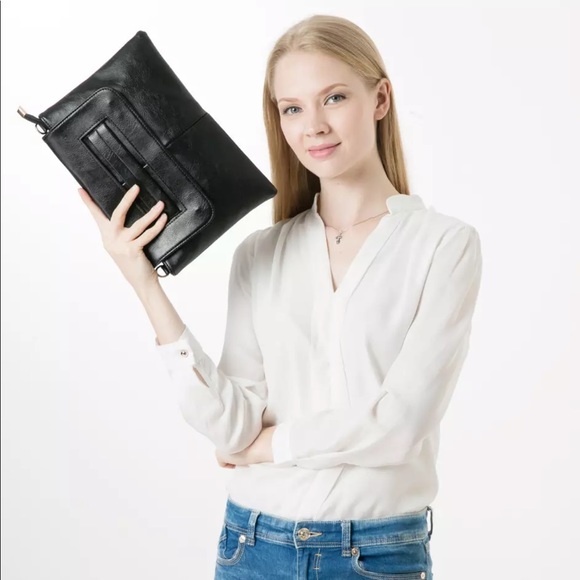 CLAUDINE Envelope Clutch, Black - Picture 4 of 8